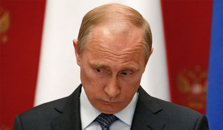Путин пообещал защитить украинцев, которые чувствуют “неразрывную связь с Россией”