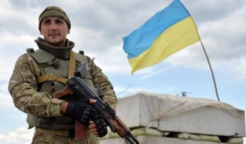 На окраине Горловки разведчики подняли флаг Украины
