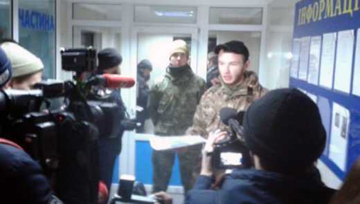 Активисты захватили управление милиции в Киеве