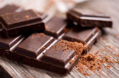 Учені знайшли в шоколаді небезпечну речовину