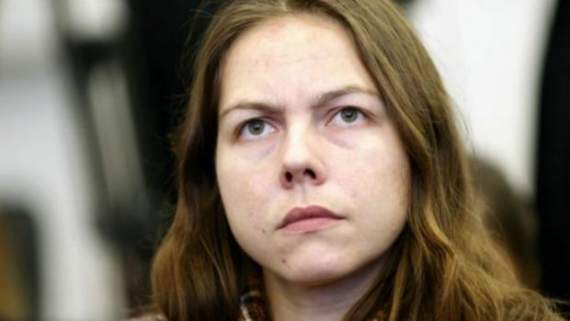 Сестра Савченко порівняла Надію з Христом, якого побивають камінням невдячні співвітчизники, замість того, щоб продовжувати шанувати як українську Жанну Д’арк