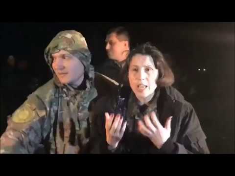 Тане Черновол начистили морду лица и забросали яйцами /Видео 18+/