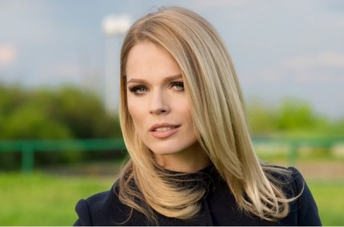 В сети недовольство, – Ольга Фреймут показала, как правильно есть хлеб